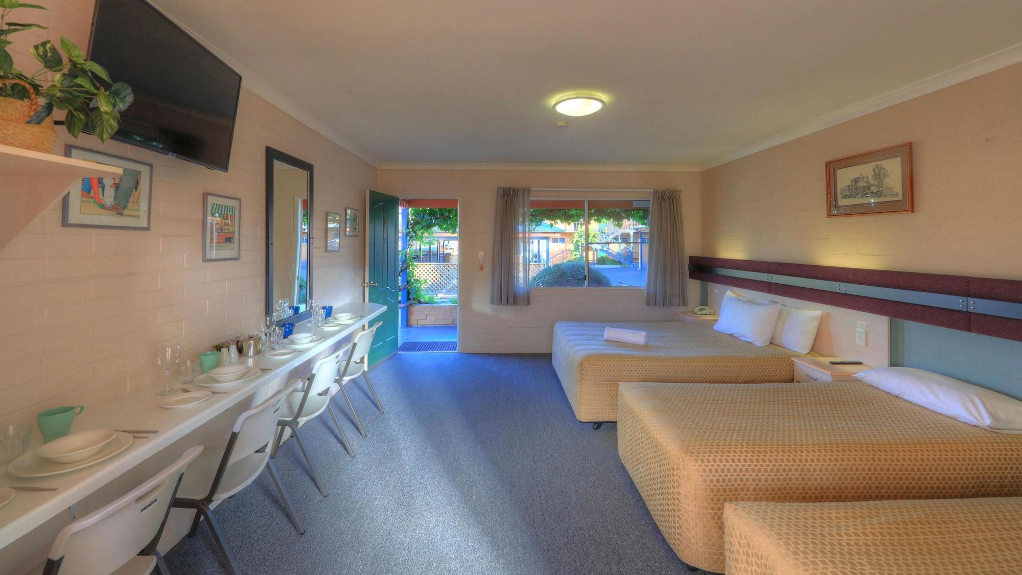 The Vines Motel & Cottages Станторп Екстериор снимка