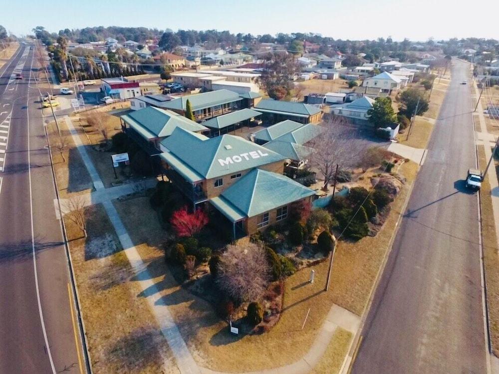 The Vines Motel & Cottages Станторп Екстериор снимка